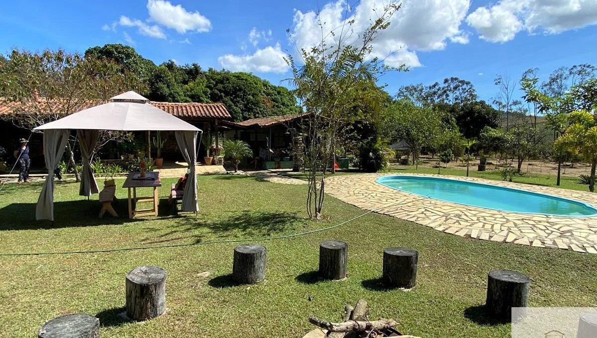 Siqueira Imóveis de Pirenópolis / Goiás / BrasilVenda de Casa em Brasília é na Siqueira Imobiliária de Pirenópolis / Imobiliária de Goiás / Imobiliária do Brasil / Imobiliária do Centro-Oeste / Pirenópolis Imóveis / Imóveis Pirenópolis / Imobiliária de Pirenópolis / Pirenópolis Imobiliária / Goiás Imóveis / Brasil Imóveis / Pirenópolis / Goiás / Brasil / Siqueira Imobiliária de Goiás / Consultoria Imobiliária / Consultor Imobiliário / Venda de Imóveis Pirenópolis / Melhor Imobiliária de Pirenópolis / Venda de pousadas / Venda de terrenos / venda de casas/ Venda de Lotes / Venda de Chácara / Venda de Fazenda / Venda de Apartamentos / Venda de Flat / Venda de Sítio / Brasília Imóveis / Goiânia Imóveis / Imobiliária de Goiânia / Imobiliária de Brasília/ Imobiliária em Pirenópolis / Imobiliária de Pirenópolis / Condomínio Fechado Vaga Fogo / Condomínio Paço da Estalagem / Condomínio Parque da Estalagem / Condomínio Quinta do Sol / Condomínio Fechado Pirenópolis / Cachoeiras Pirenópolis / Restaurante Pirenópolis /7f180059-0c5c-482e-97dc-a4c8c157819fSiqueira Imobiliária - Pirenópolis - Goiás - Brasil