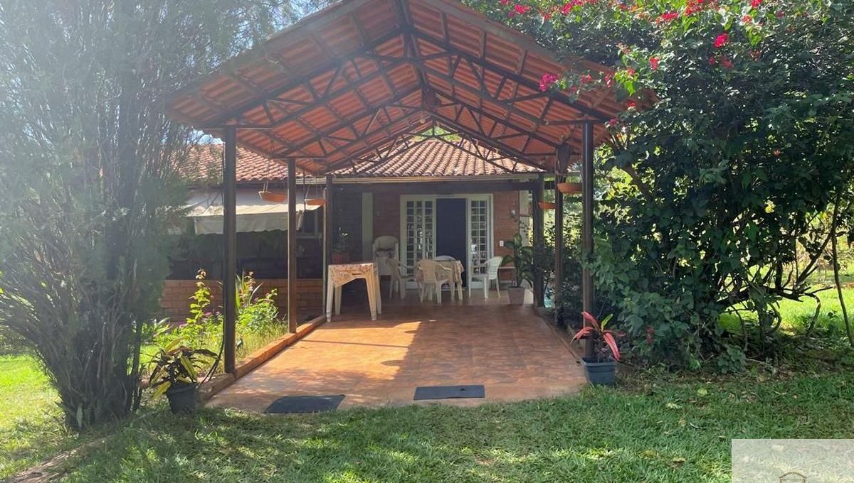 Siqueira Imóveis de Pirenópolis / Goiás / BrasilVenda de Casa em Brasília é na Siqueira Imobiliária de Pirenópolis / Imobiliária de Goiás / Imobiliária do Brasil / Imobiliária do Centro-Oeste / Pirenópolis Imóveis / Imóveis Pirenópolis / Imobiliária de Pirenópolis / Pirenópolis Imobiliária / Goiás Imóveis / Brasil Imóveis / Pirenópolis / Goiás / Brasil / Siqueira Imobiliária de Goiás / Consultoria Imobiliária / Consultor Imobiliário / Venda de Imóveis Pirenópolis / Melhor Imobiliária de Pirenópolis / Venda de pousadas / Venda de terrenos / venda de casas/ Venda de Lotes / Venda de Chácara / Venda de Fazenda / Venda de Apartamentos / Venda de Flat / Venda de Sítio / Brasília Imóveis / Goiânia Imóveis / Imobiliária de Goiânia / Imobiliária de Brasília/ Imobiliária em Pirenópolis / Imobiliária de Pirenópolis / Condomínio Fechado Vaga Fogo / Condomínio Paço da Estalagem / Condomínio Parque da Estalagem / Condomínio Quinta do Sol / Condomínio Fechado Pirenópolis / Cachoeiras Pirenópolis / Restaurante Pirenópolis /WhatsApp Image 2024-06-03 at 09.09.46Siqueira Imobiliária - Pirenópolis - Goiás - Brasil